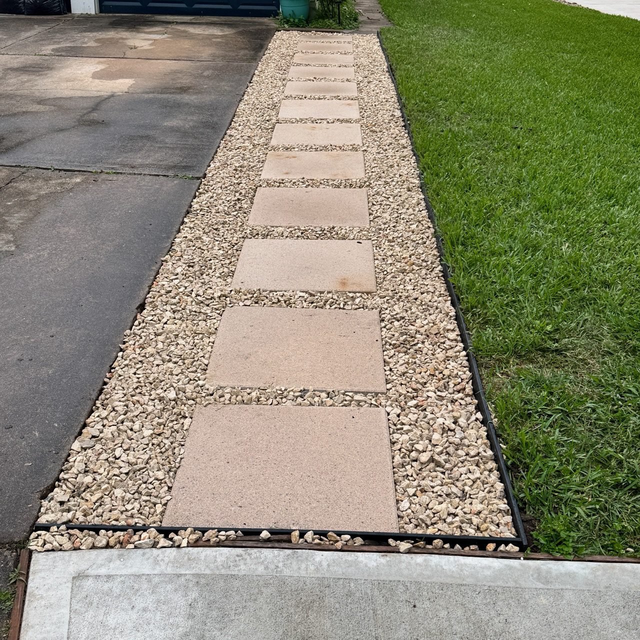 01079adffff24fc89e59e50ee1dd81b8